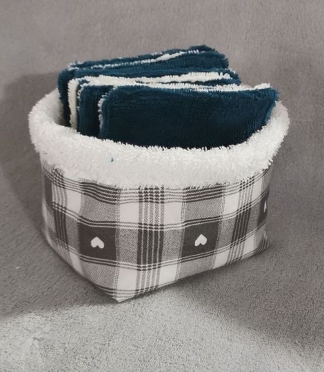 box-coeur-blanclingettes-bleu-marine.jpg